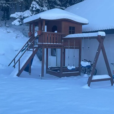 Arkadia Pod Diablakiem בית נופש *